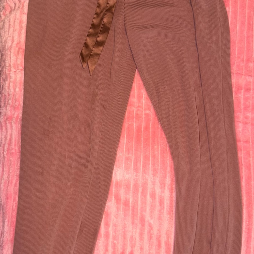 Mauve Ribbed Pants